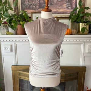 NWT Abercrombie & Fitch Paloma Velvet Top